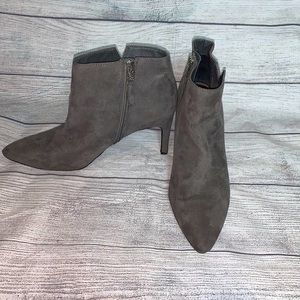 Sam & Libby gray heeled booties size 9